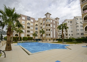 شقة واسعة  3 + 1 مع الأثاث في هورما  كونيالتي أنطاليا