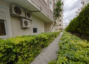 شقة واسعة  3 + 1 مع الأثاث في هورما  كونيالتي أنطاليا