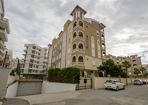 شقة واسعة  3 + 1 مع الأثاث في هورما  كونيالتي أنطاليا