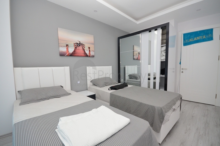 دوبلكس فاخرة - مجمع سكني حديث -قريب من الشاطئ - في كارجي جاك / الانيا 