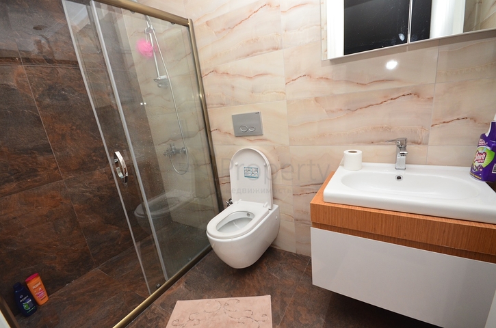 دوبلكس فاخرة - مجمع سكني حديث -قريب من الشاطئ - في كارجي جاك / الانيا 