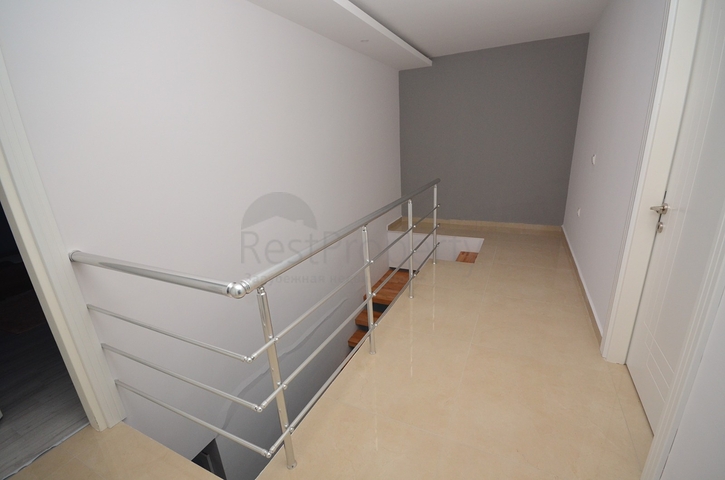 دوبلكس فاخرة - مجمع سكني حديث -قريب من الشاطئ - في كارجي جاك / الانيا 