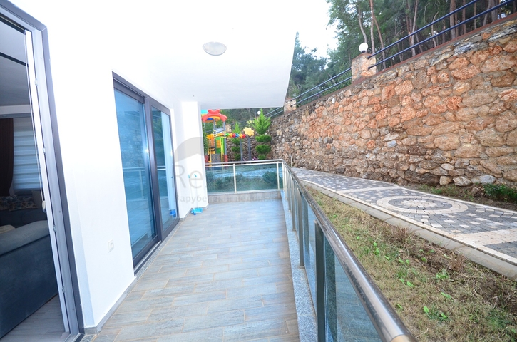 دوبلكس فاخرة - مجمع سكني حديث -قريب من الشاطئ - في كارجي جاك / الانيا 