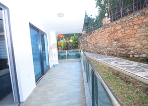 دوبلكس فاخرة - مجمع سكني حديث -قريب من الشاطئ - في كارجي جاك / الانيا 