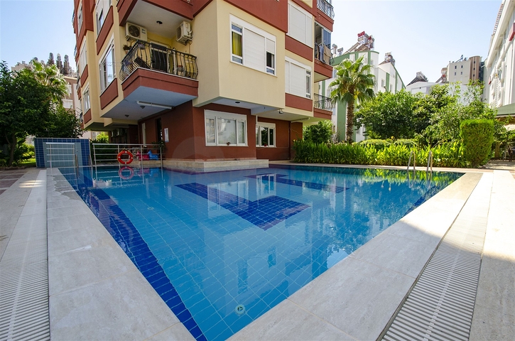 شقة بغرفة نوم واحدة في منطقة ليمان في كونيالتي