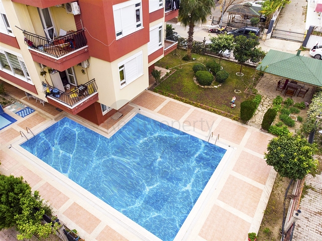 شقة بغرفة نوم واحدة في منطقة ليمان في كونيالتي