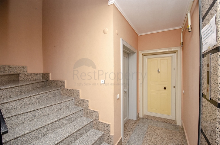 شقة بغرفة نوم واحدة في منطقة ليمان في كونيالتي