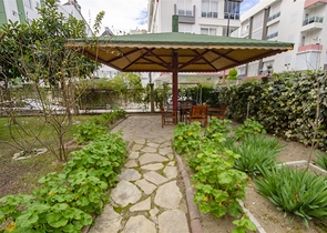 شقة بغرفة نوم واحدة في منطقة ليمان في كونيالتي