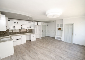 شقة بغرفة نوم واحدة في منطقة ليمان في كونيالتي