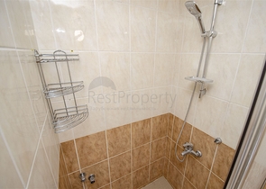 شقة بغرفة نوم واحدة في منطقة ليمان في كونيالتي