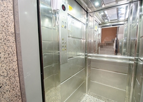 شقة بغرفة نوم واحدة في منطقة ليمان في كونيالتي