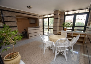 شقة بغرفة نوم واحدة في منطقة ليمان في كونيالتي