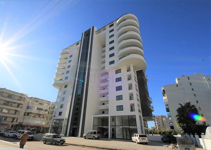 ضمن مجمع سكني حديث - شقق غرفة وصالة - مع اطلالة بحر -مهموتلار / الانيا 