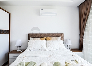 ضمن مجمع سكني حديث - شقق غرفة وصالة - مع اطلالة بحر -مهموتلار / الانيا 