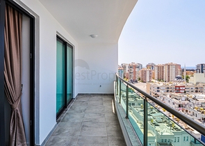 ضمن مجمع سكني حديث - شقق غرفة وصالة - مع اطلالة بحر -مهموتلار / الانيا 