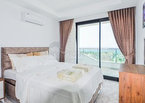 ضمن مجمع سكني حديث - شقق غرفة وصالة - مع اطلالة بحر -مهموتلار / الانيا 