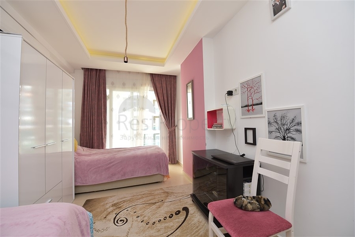 شقة تصميم غرفتين وصالة - مع الاثاث - ضمن مجمع حديث - في افسلار / الانيا 