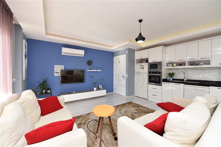 شقة تصميم غرفتين وصالة - مع الاثاث - ضمن مجمع حديث - في افسلار / الانيا 