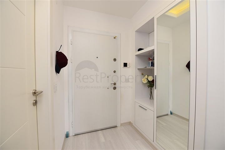 شقة تصميم غرفتين وصالة - مع الاثاث - ضمن مجمع حديث - في افسلار / الانيا 