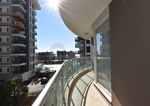 شقة تصميم غرفتين وصالة - مع الاثاث - ضمن مجمع حديث - في افسلار / الانيا 