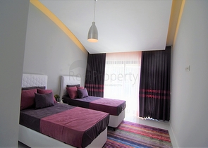 اطلالة بحر - مجمع 5 نجوم - دوبلكس 2 غرفة وصالة - في كارجي جاك / الانيا 