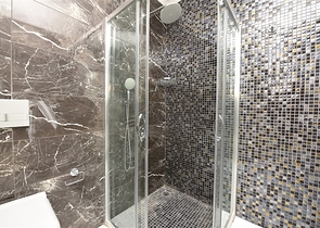 اطلالة بحر - مجمع 5 نجوم - دوبلكس 2 غرفة وصالة - في كارجي جاك / الانيا 