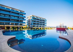 اطلالة بحر - مجمع 5 نجوم - دوبلكس 2 غرفة وصالة - في كارجي جاك / الانيا 