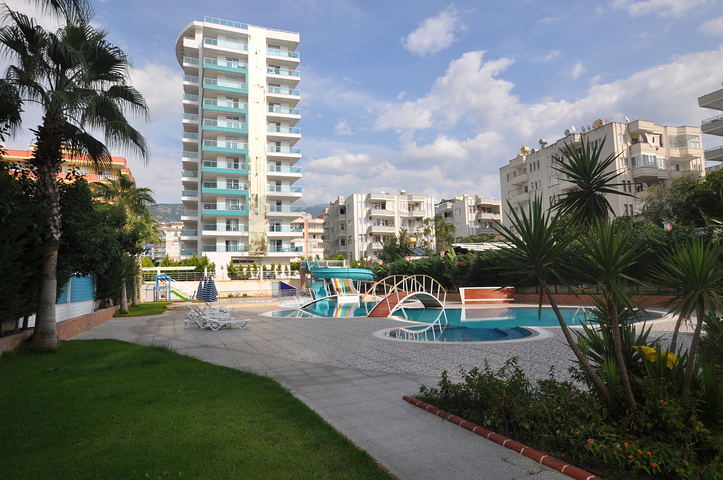 اطلالة بحر - شقة غرفتين وصالة -ضمن مجمع سكني / مهموتلار / الانيا 