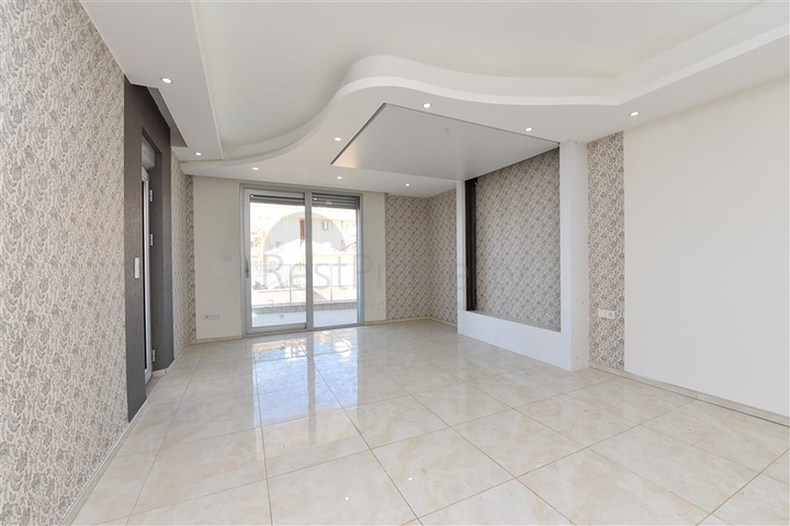 اطلالة بحر - شقة غرفتين وصالة -ضمن مجمع سكني / مهموتلار / الانيا 