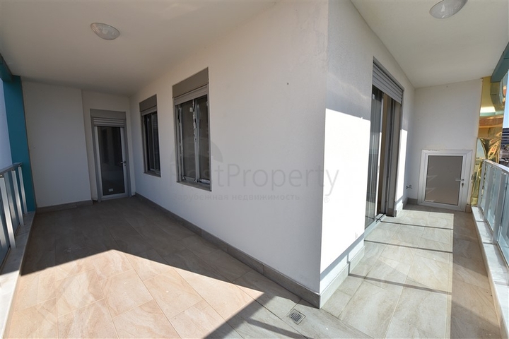 اطلالة بحر - شقة غرفتين وصالة -ضمن مجمع سكني / مهموتلار / الانيا 