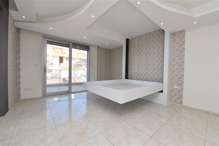 اطلالة بحر - شقة غرفتين وصالة -ضمن مجمع سكني / مهموتلار / الانيا 