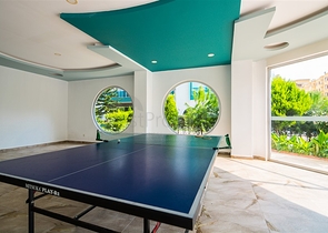 سعر منافس - شقة مؤثثة -طابق مرتفع - ضمن مجمع سكني في مهموتلار / الانيا 