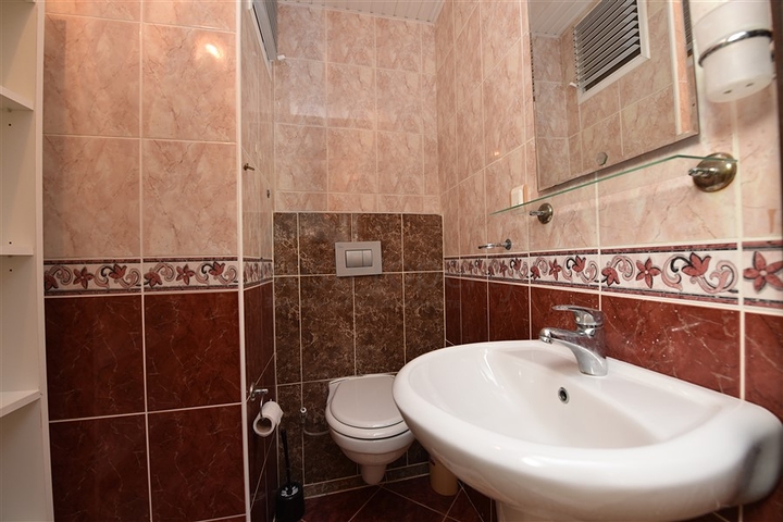 سعر مميز - شقة 3 غرف وصالة - مفروشة - ضمن منطقة حيوية / مهموتلار / الانيا 