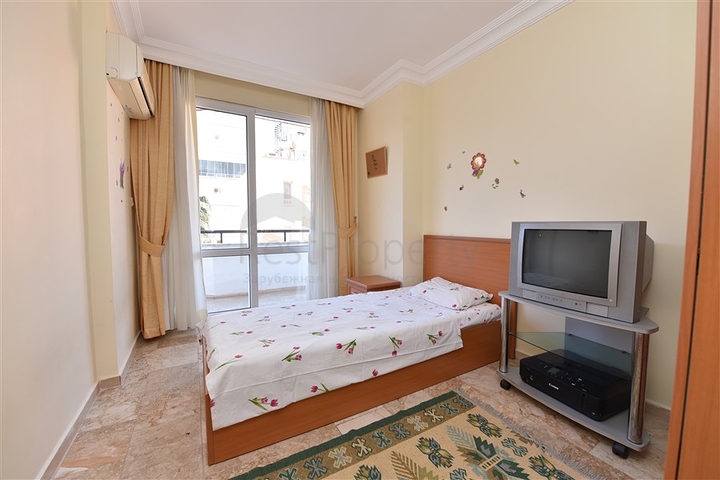 سعر مميز - شقة 3 غرف وصالة - مفروشة - ضمن منطقة حيوية / مهموتلار / الانيا 