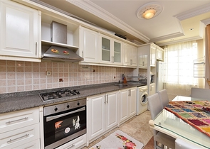 سعر مميز - شقة 3 غرف وصالة - مفروشة - ضمن منطقة حيوية / مهموتلار / الانيا 