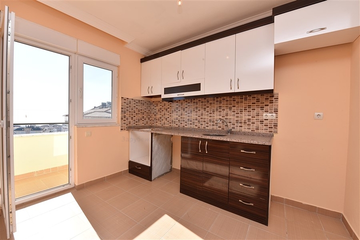 سعر منافس - اطلالة بحر - شقة 2 غرفة وصالة - في افسلار / الانيا 