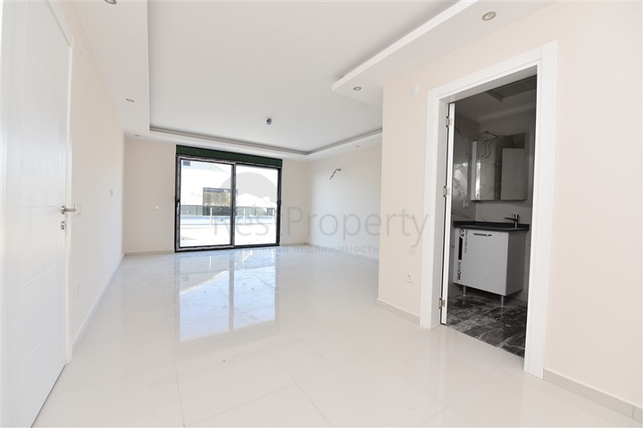 دوبلكس فاخرة - ضمن مجمع 5 نجوم - بسعر مميز - في الانيا 