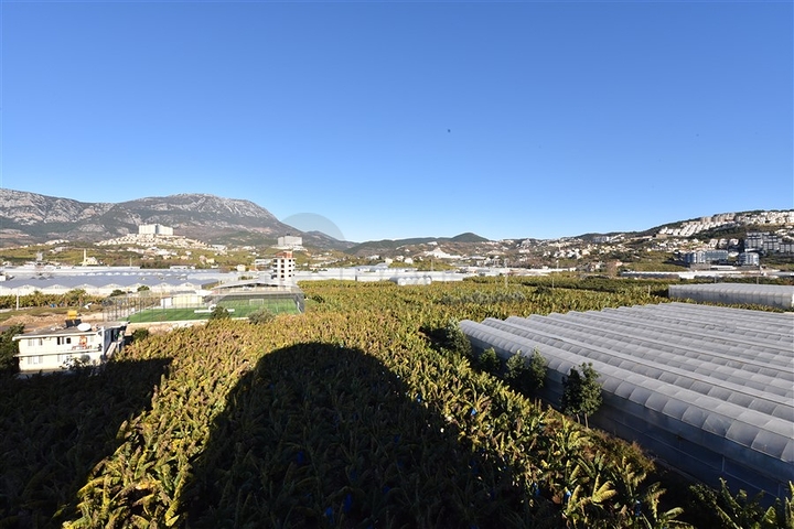 دوبلكس فاخرة - ضمن مجمع 5 نجوم - بسعر مميز - في الانيا 