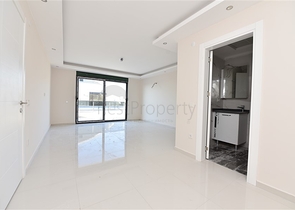 دوبلكس فاخرة - ضمن مجمع 5 نجوم - بسعر مميز - في الانيا 