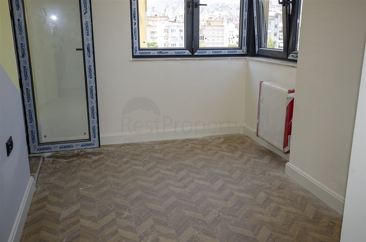 المشروع في المرحلة النهائية من البناء في التين كوم كونيالتي