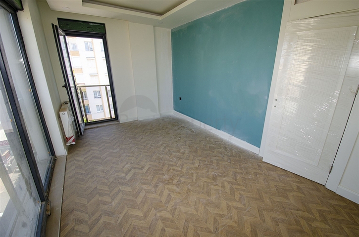 المشروع في المرحلة النهائية من البناء في التين كوم كونيالتي