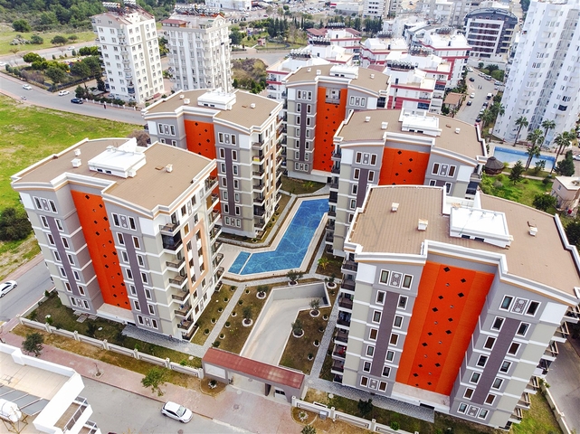 شقة واسعة 3+1 في اونجالي كونيالتي