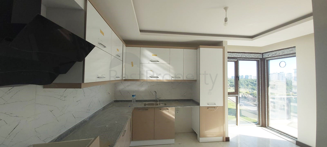 شقة واسعة 3+1 في اونجالي كونيالتي