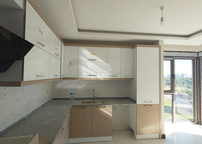 شقة واسعة 3+1 في اونجالي كونيالتي