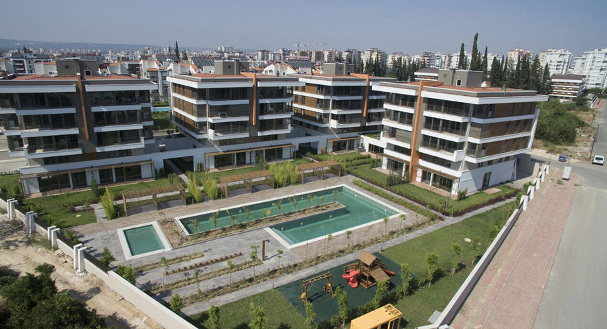 شقة فاخرة 4 + 1 من تصميم  آرت ديكو في  اونجالي 