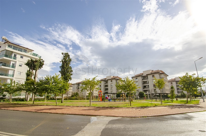 شقة فاخرة 4 + 1 من تصميم  آرت ديكو في  اونجالي 