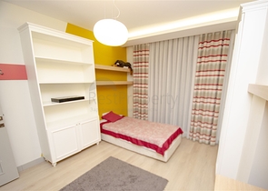 شقة فاخرة 4 + 1 من تصميم  آرت ديكو في  اونجالي 