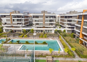 شقة فاخرة 4 + 1 من تصميم  آرت ديكو في  اونجالي 