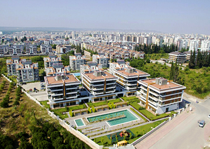 شقة فاخرة 4 + 1 من تصميم  آرت ديكو في  اونجالي 