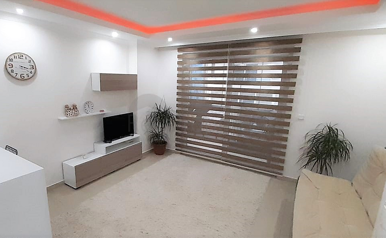 قريبة من البحر - شقة غرفة وصالة - مفروشة - في مهموتلار / الانيا 